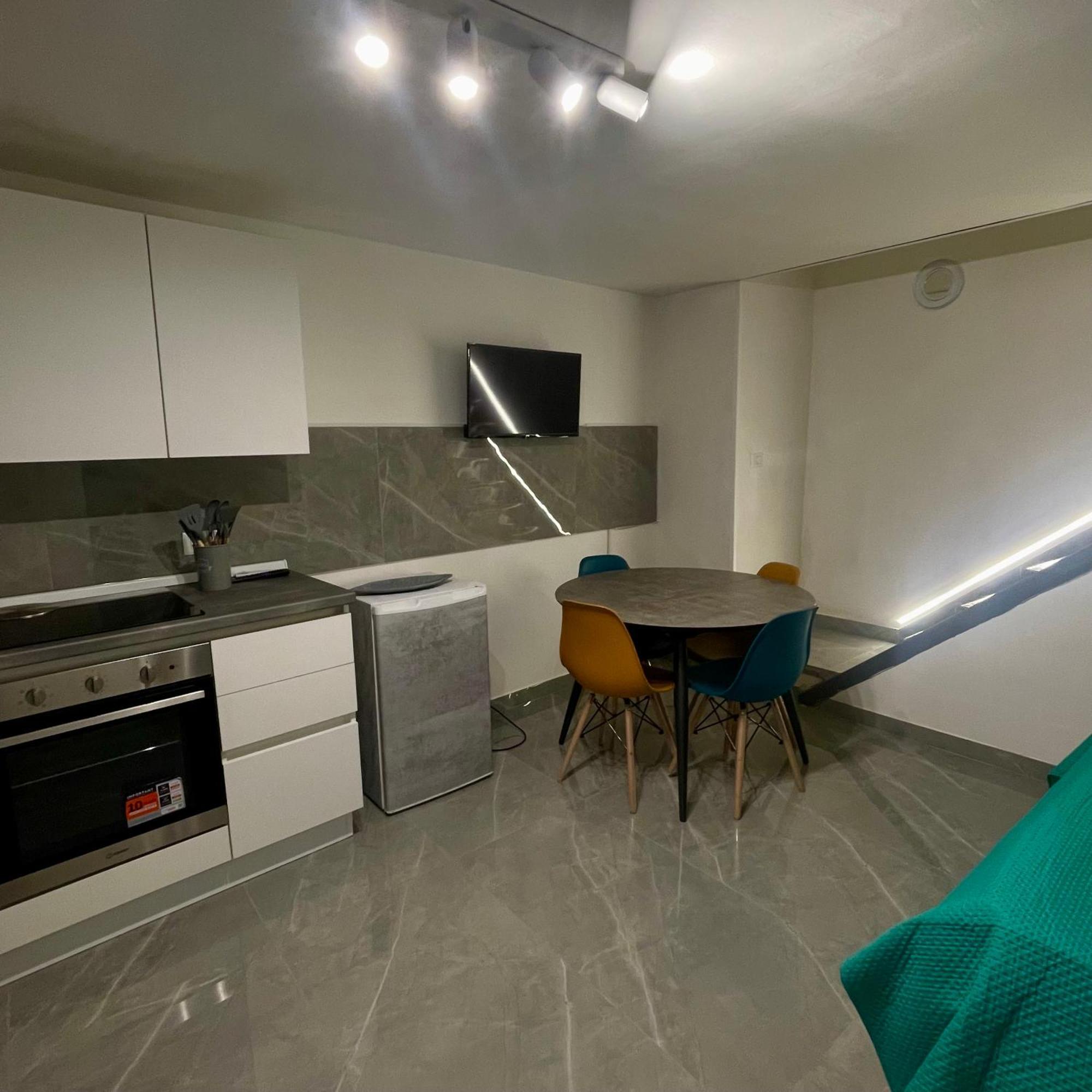 Nanninella Home نابولي المظهر الخارجي الصورة